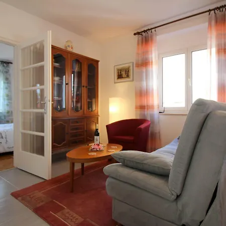 Apartmán Charmantes Direkt An Der Promenade Von Mit Meerblick