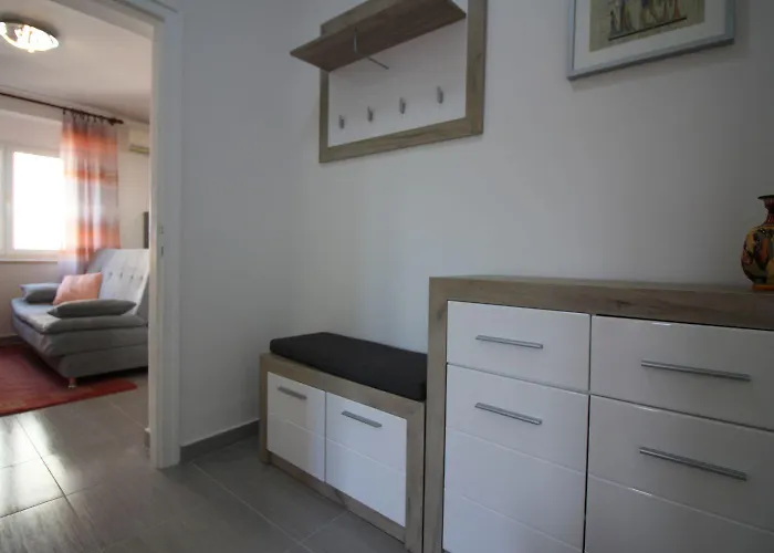 Apartmán Charmantes Direkt An Der Promenade Von Mit Meerblick *